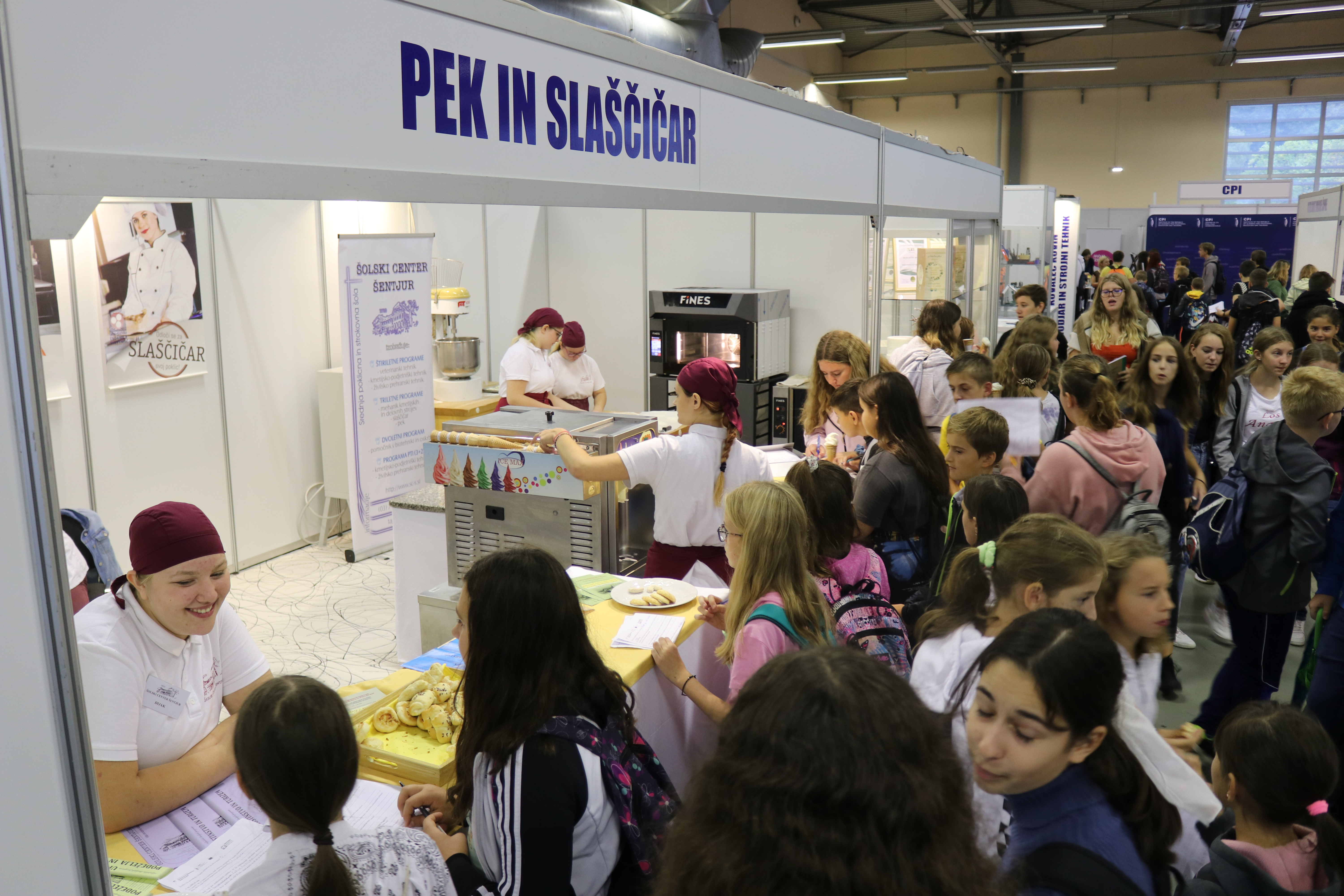 pek in slascicar mos 23